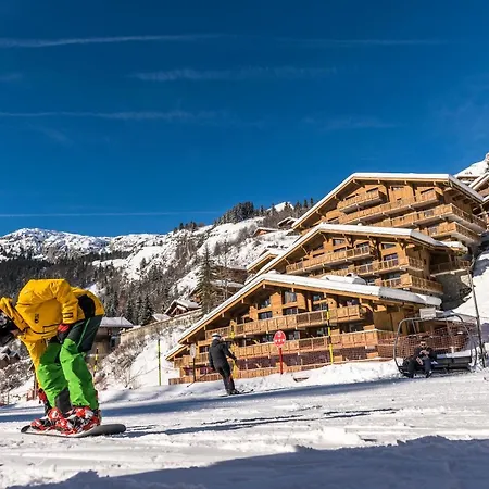 Le Roc Des Tours Le Grand-Bornand