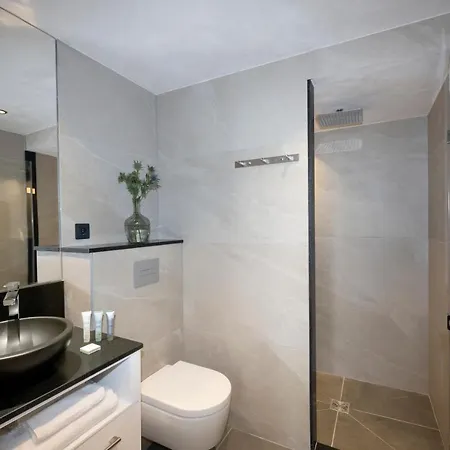 Mgm & Residences - Le Roc Des Tours